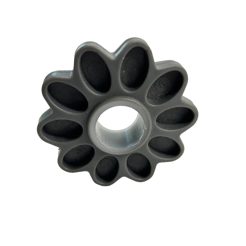 Plastic Extrusion VS Injection Molding